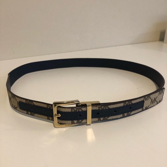 Michael Kors Accessories - Michael Kors reversible belt